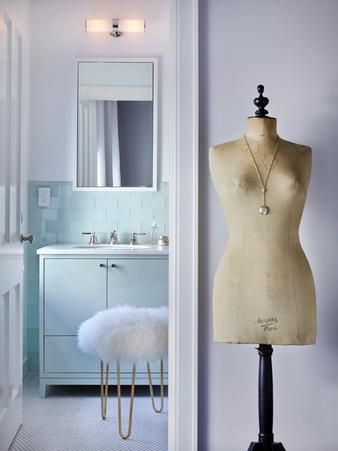 Brooklyn Heights Greek Revival, No. 3 Mannequin