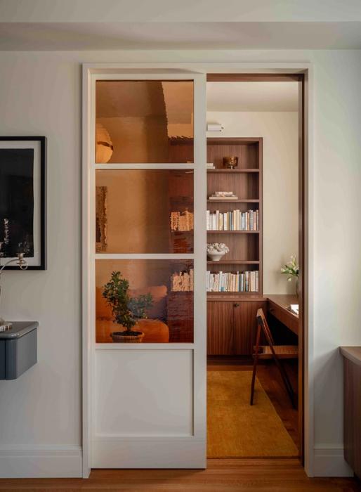 Fifth Avenue Apartment Study