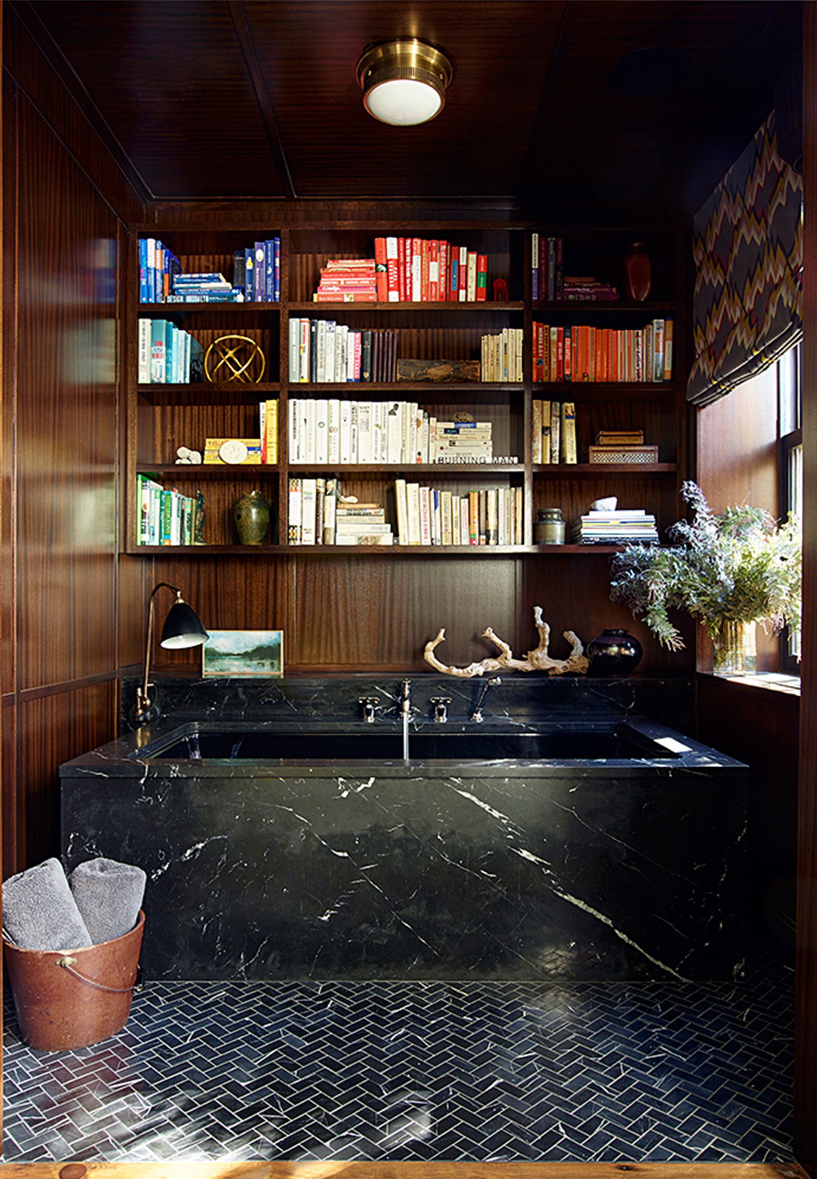 Brooklyn Heights Greek Revival Primary Bath