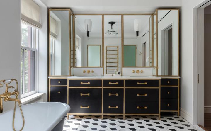 Cobble Hill Italianate Primary Bathroom