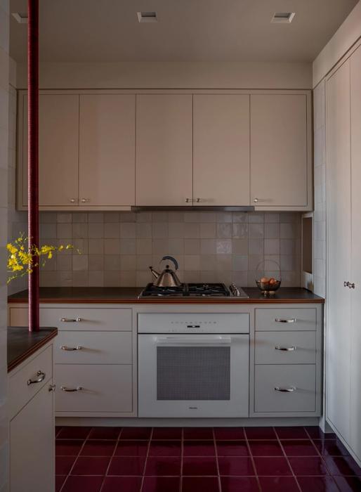 Fifth Avenue Apartment Kitchen