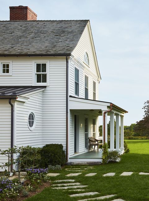 Litchfield County Farmhouse Facade