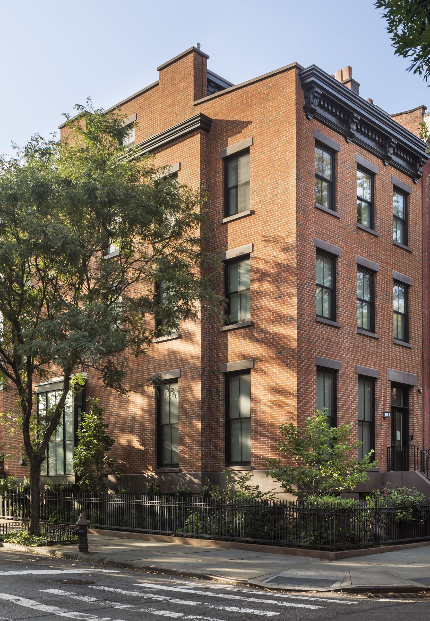 Cobble Hill Rowhouse Facade