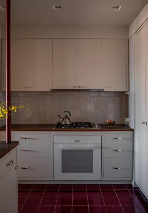 Fifth Avenue Apartment Kitchen