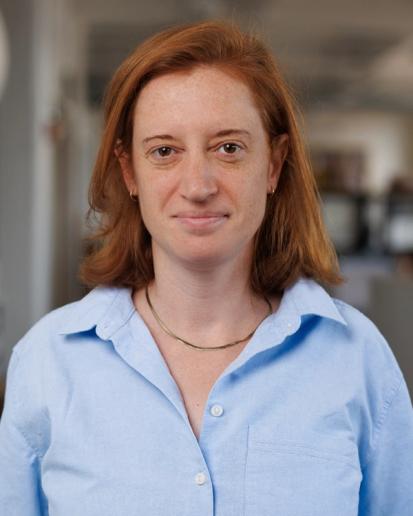 Claire Leavengood-Boxer Headshot