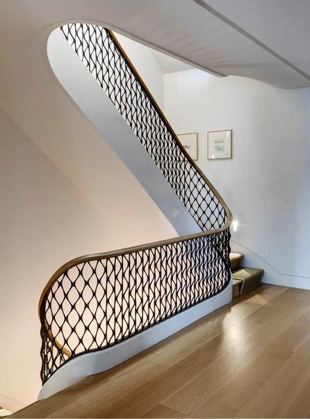 West Chelsea Greek Revival Staircase