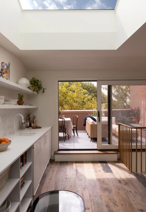 Cobble Hill Anglo-Italianate Penthouse