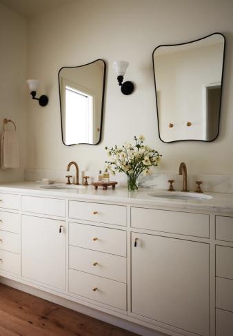 Brooklyn Heights Primary Bathroom Vanity