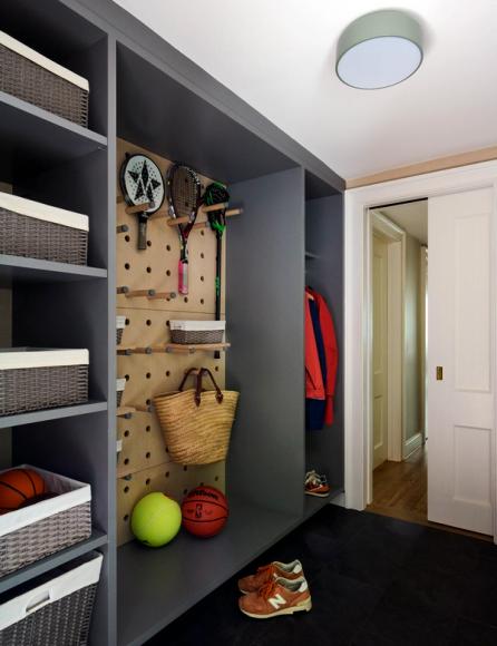 Brooklyn Heights Federal Mudroom