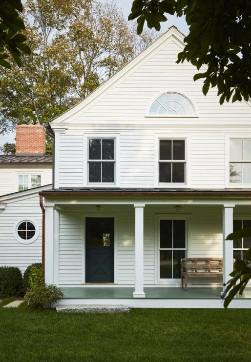 Litchfield County Farmhouse Facade
