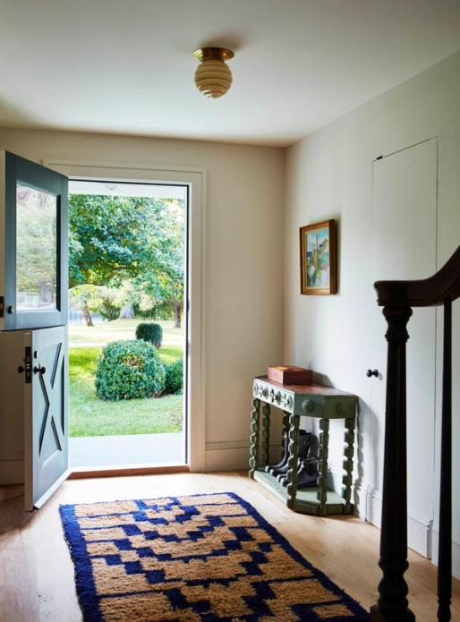 Litchfield County Farmhouse Foyer