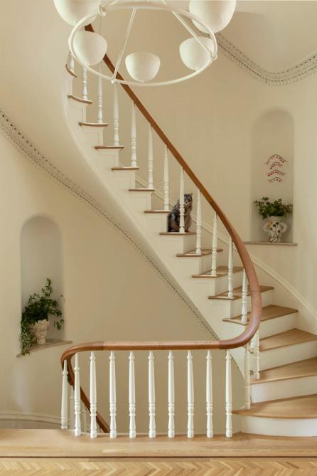 Cobble Hill Anglo-Italianate staircase