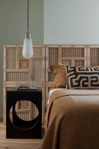 Williamsburg Italianate Bed