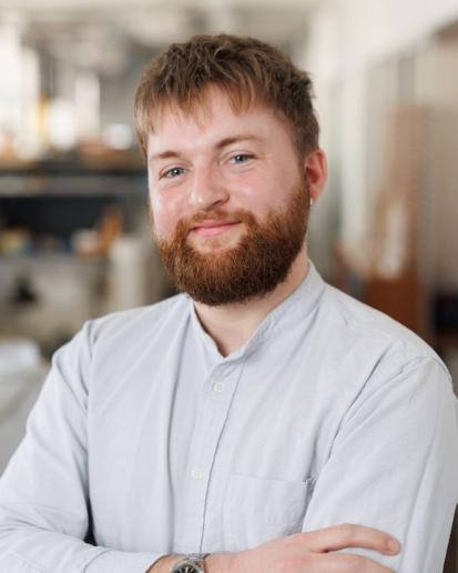 Alex Kinnan Headshot