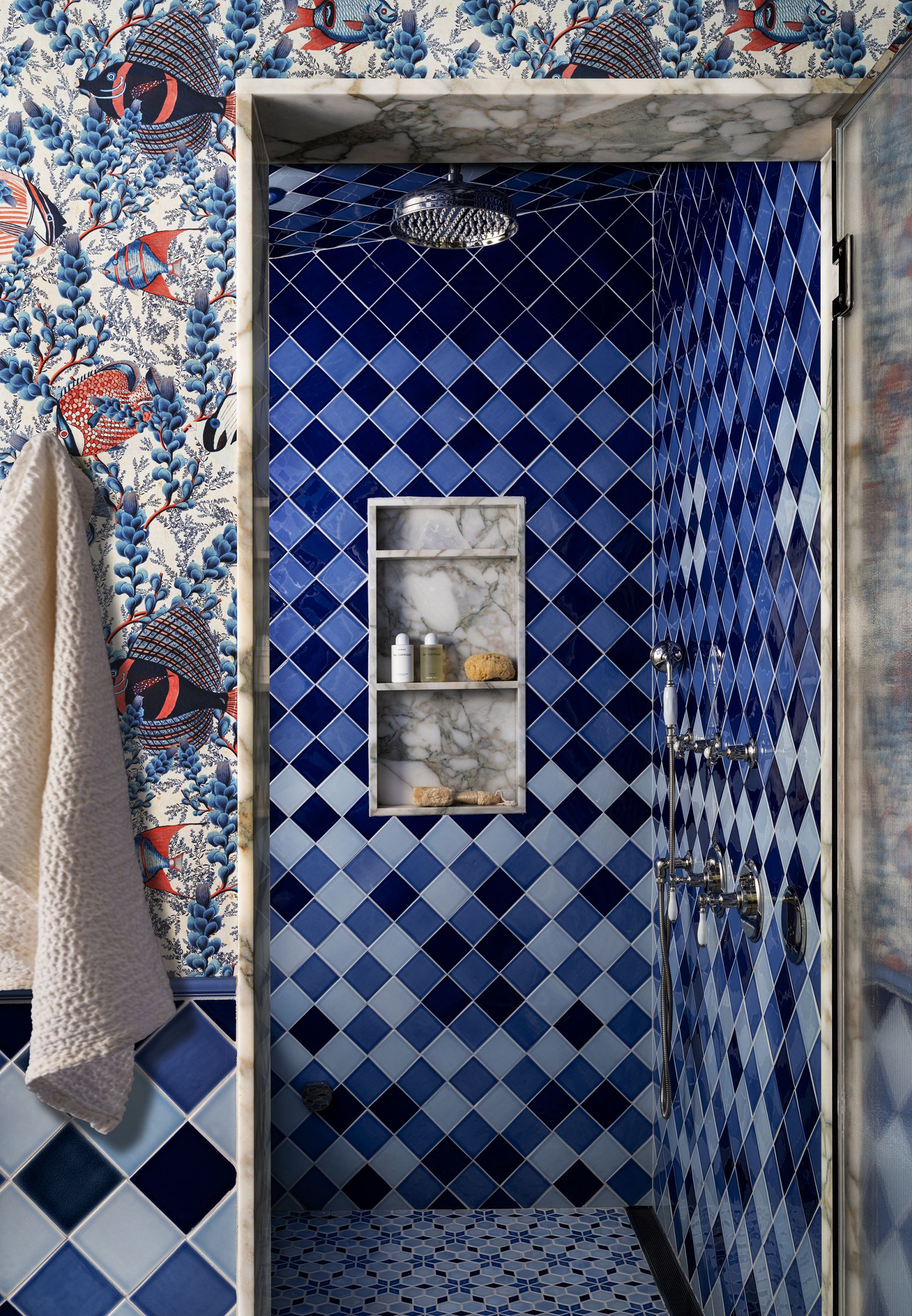 Brooklyn Heights Anglo-Italianate Primary Bathroom