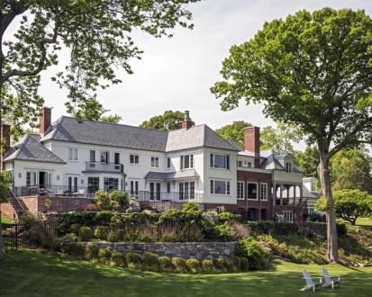 Darien Waterfront Country House