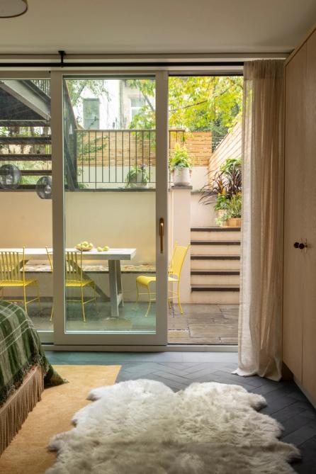 Cobble Hill Anglo-Italianate backyard