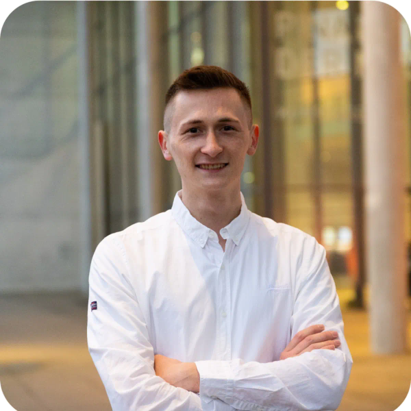Tim Mayer, Research Analyst