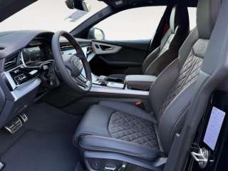Audi SQ8 TFSI quattro