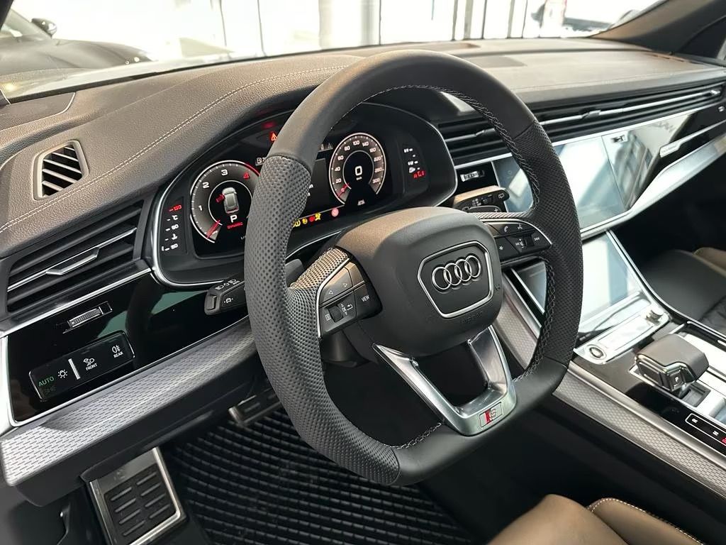 Audi Q8 50 TDI Quattro S Line 4