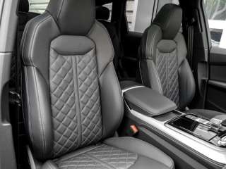 Audi Q7 S line 7 locuri
