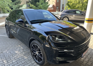 Porsche Cayenne E-Hybrid Coupe 2