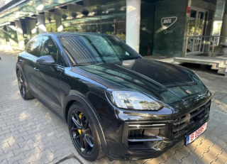Porsche Cayenne Turbo E-Hybrid Coupe GT 1