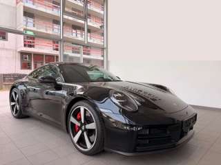 Porsche 911 992.2 Carrera 4S 2