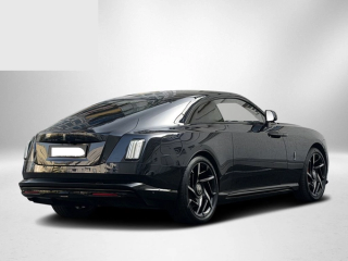 Rolls-Royce Spectre Black Badge 8