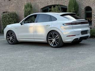 Porsche Cayenne E-Hybrid Coupé Sportdesign