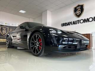 Porsche Taycan 4S 7