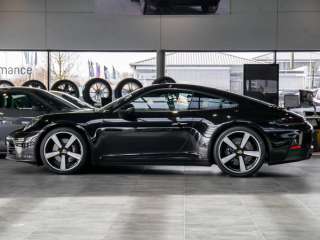 Porsche 911 Carrera 2