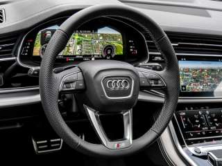 Audi Q7 S line 7 locuri