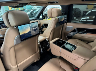 Land Rover Range Rover D350 Autobiography 8