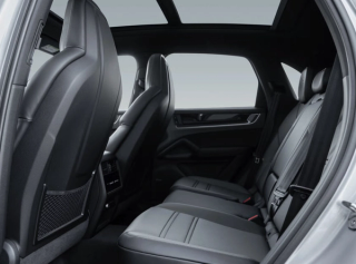 Porsche Cayenne E-Hybrid 7