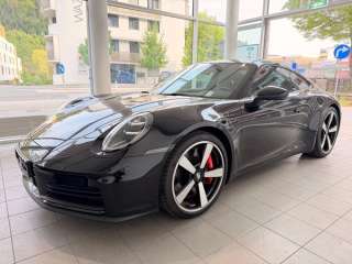 Porsche 911 992.2 Carrera 4S 1