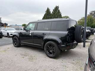 Land Rover Defender 110 D200 X-Dynamic SE