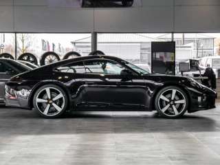 Porsche 911 Carrera 6