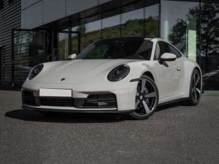Porsche 911 Carrera 992 II Kreide bordeaux