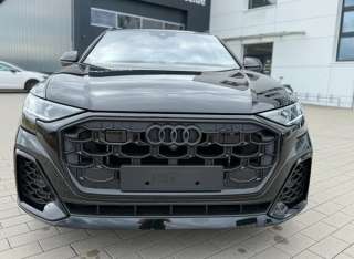 Audi Q8 55 TFSI e quattro 5
