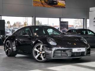 Porsche 911 Carrera 7