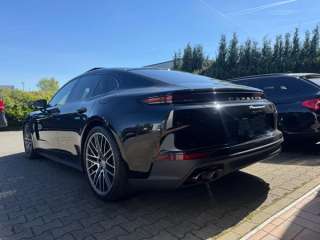 Porsche Panamera 4 E-Hybrid Bi-Color