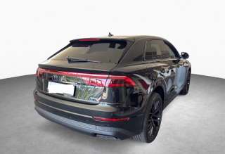 Audi Q8 55 TFSI e quattro 4