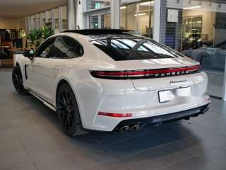 Porsche Panamera 4 E-Hybrid Kreide