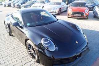 Porsche 911 Carrera 992.2