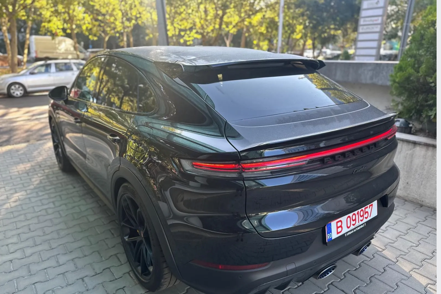 Porsche Cayenne Turbo E-Hybrid Coupe GT 7