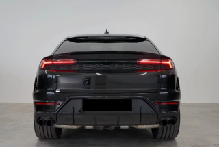 Lamborghini Urus SE 3