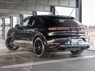 Porsche Cayenne E-Hybrid Coupe 2