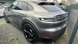 Porsche Cayenne GTS Coupe 3