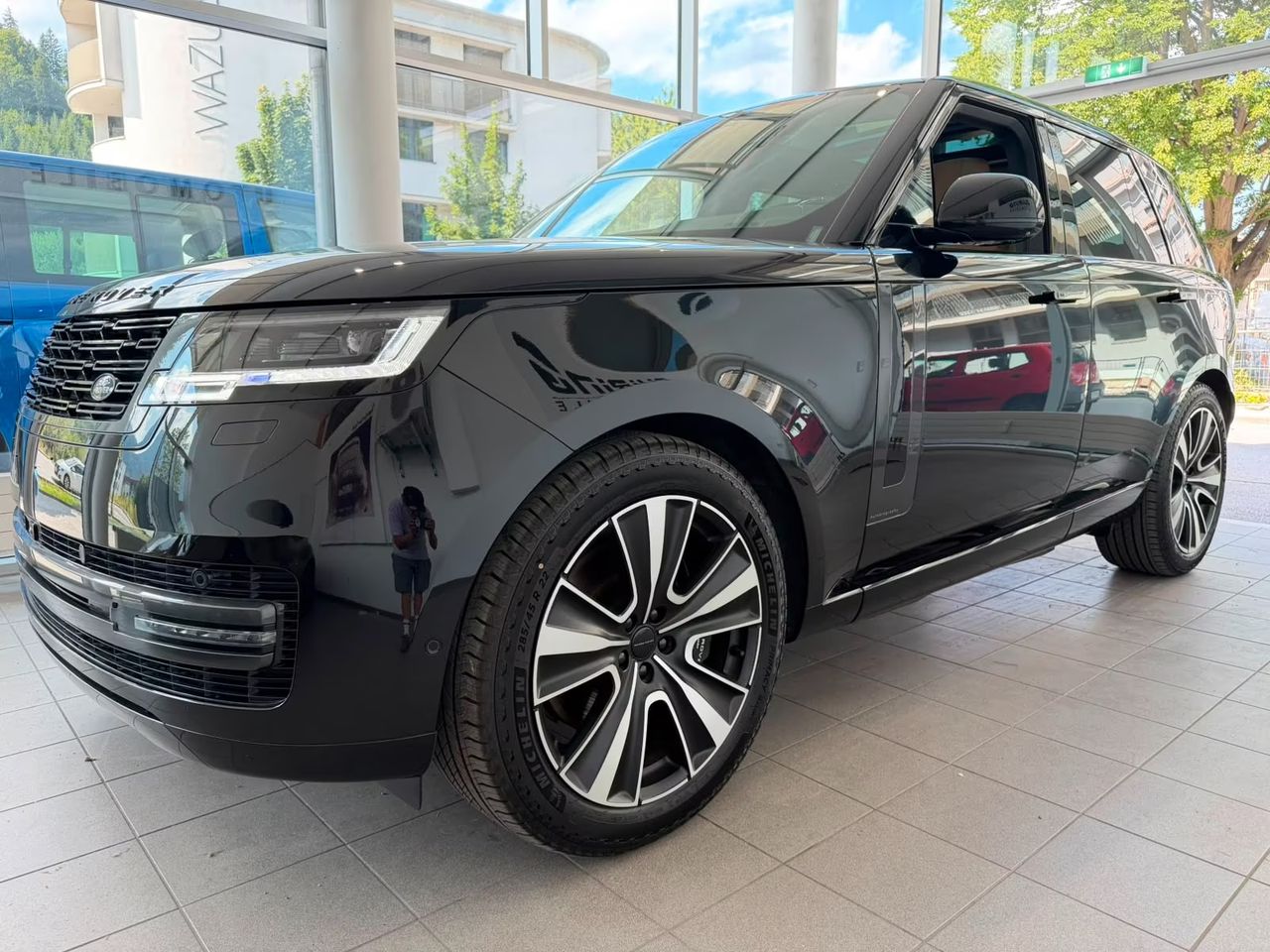Land Rover Range Rover Autobiography P550e